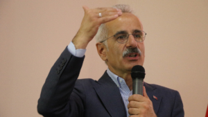 abdulkadir-uraloglu-antalyanin-ulastirma-ve-altyapisina-241-milyar-tllik-yatirim-yaptik-vd6TcmeP.jpg
