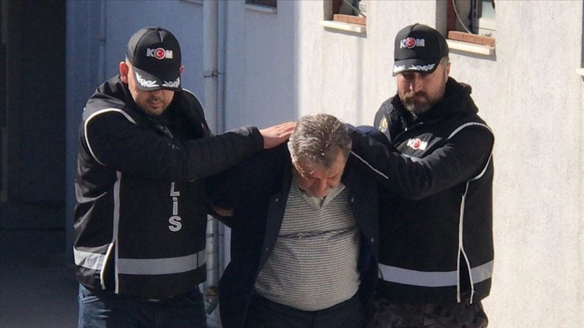 Adana'da depremde yıkılan apartmanın müteahhidine 62 kez müebbet hapis 1 adanada depremde yikilan apartmanin muteahhidine 62 kez muebbet hapis 0 5bIrSURQ