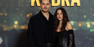 Aşıklar davette! Çağatay Ulusoy galaya sevgilisi Aslıhan Malbora ile katıldı 4 asiklar-davette-cagatay-ulusoy-galaya-sevgilisi-aslihan-malbora-ile-katildi-hXwPK3KJ.jpg