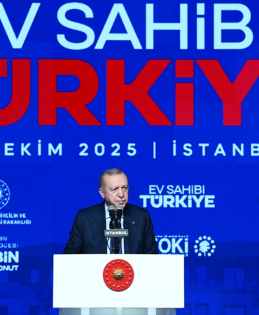 Cumhurbaşkanı Erdoğan: 500 bin konutun 100 binini İstanbul'da yapacağız 9 cumhurbaskani-erdogan-500-bin-konutun-100-binini-istanbulda-yapacagiz-igTNGxcz.jpg