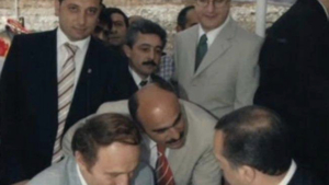 ekrem-imamoglu-ile-cumhurbaskani-erdoganin-ayni-karede-oldugu-fotograf-YEesrAaj.jpg