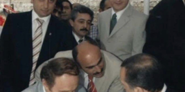 ekrem-imamoglu-ile-cumhurbaskani-erdoganin-ayni-karede-oldugu-fotograf-YEesrAaj.jpg