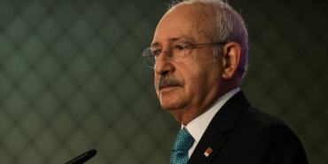 Kemal Kılıçdaroğlu sessizliğini bozdu: Siyasete devam etme planımız yok 8 kemal-kilicdaroglu-sessizligini-bozdu-siyasete-devam-etme-planimiz-yok-Fwm1Ladj.jpg