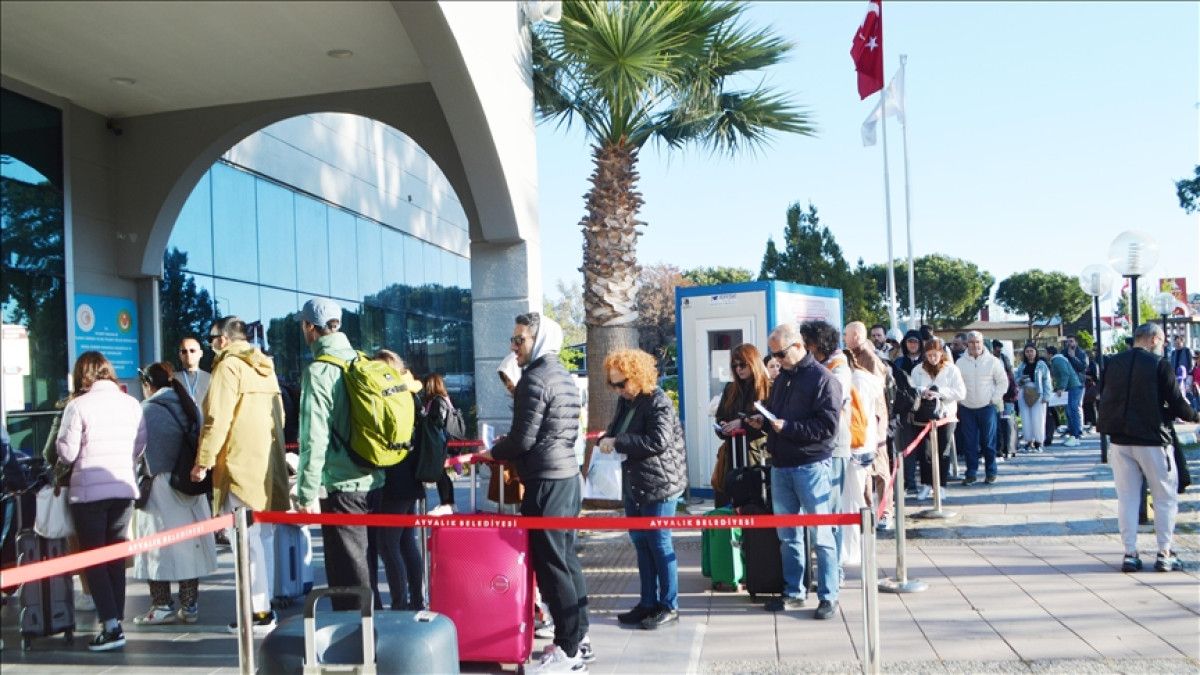 kredi karti harcama verileri belli oldu turkler en cok yunanistanda harcadi 0 DJqiySUV