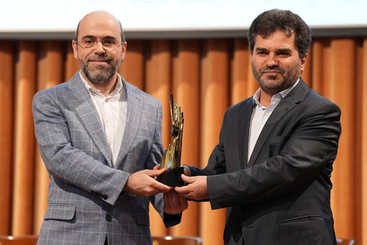 onder islam iktisadi egitim odulunun sahibi oldu 3 JPE3rOs3