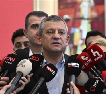 Özel yanıtladı: İBB'ye kayyum atanır mı? 3 ozel-yanitladi-ibbye-kayyum-atanir-mi-Rds2DKlj.jpg