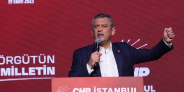 ozgur-ozel-partisine-seslendi-guzel-gunler-degil-mucadeleyi-vadediyorum-n7q7Z4VA.jpg