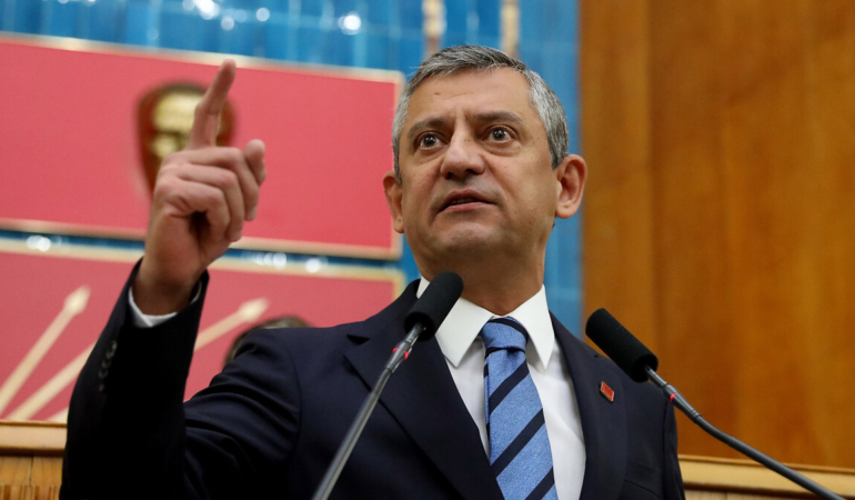 Özgür Özel'den hükümete tehdit: Sizi yargılayacağız 1 ozgur-ozelden-hukumete-tehdit-sizi-yargilayacagiz-adZOutR5.jpg