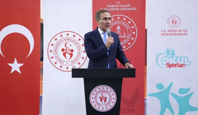 trabzonda-okul-sporlari-acilis-toreni-yapildi