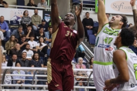 Trabzonspor, deplasmanda kayıp! 4 trabzonspor-deplasmanda-kayip-OLRpKGTk.jpg