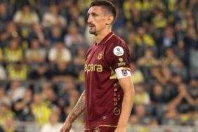 Trabzonsporlu yıldıza Uğurcan Çakır baskısı 1 trabzonsporlu-yildiza-ugurcan-cakir-baskisi-mgynKVbU.jpg