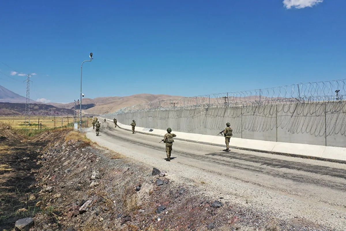 turkiyenin kara sinirlarinin yuzde 44une guvenlik duvari oruldu 2 qfItAiIb