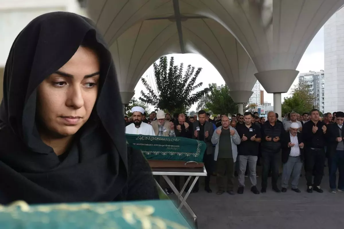 Ünlü isme büyük vefasızlık: Son yolculuğuna bir avuç insan uğurladı 4 unlu-isme-buyuk-vefasizlik-son-yolculuguna-bir-avuc-insan-ugurladi-zj1Ab3wE.jpg