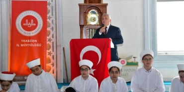 456db981-40db-4058-9bc9-14ec499fe9fd_750x422