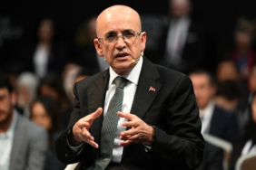 bakan-simsekten-vergi-ve-harc-zamlarina-iliskin-aciklama-daha-dusuk-zam-sinyali-verdi-vTzQW4mr.jpg