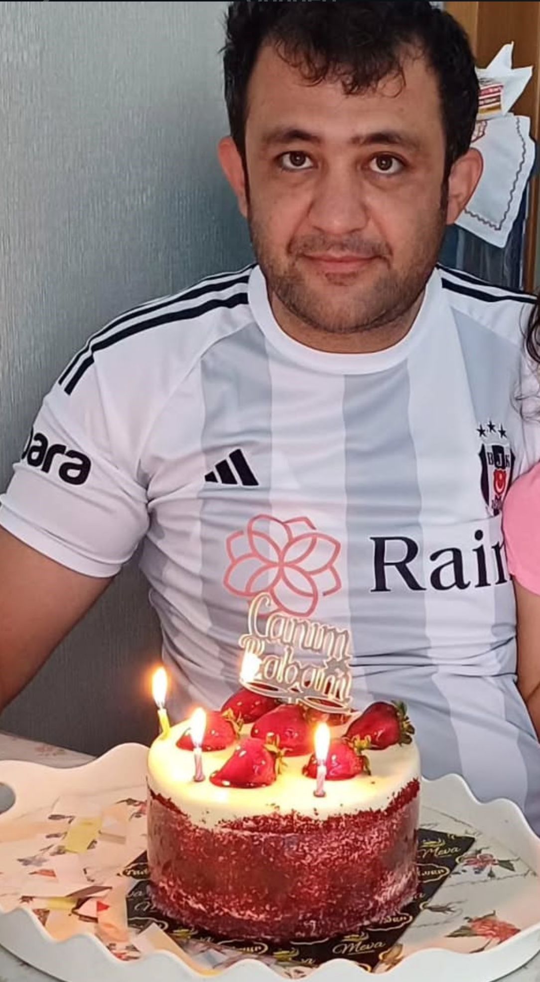 En acı öğretmenler günü: Yürek yakan notu babalarının mezarına bıraktılar 6 en aci ogretmenler gunu yurek yakan notu babalarinin mezarina biraktilar 2 aZK1NAgs