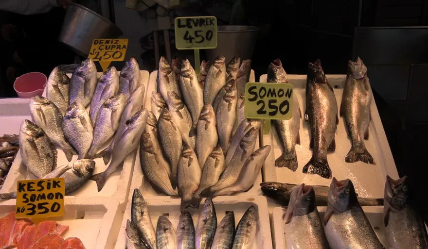 fiyati dusunce ilgi artti istavrit tezgahta yerini ona birakti 4 jwMLjEOg