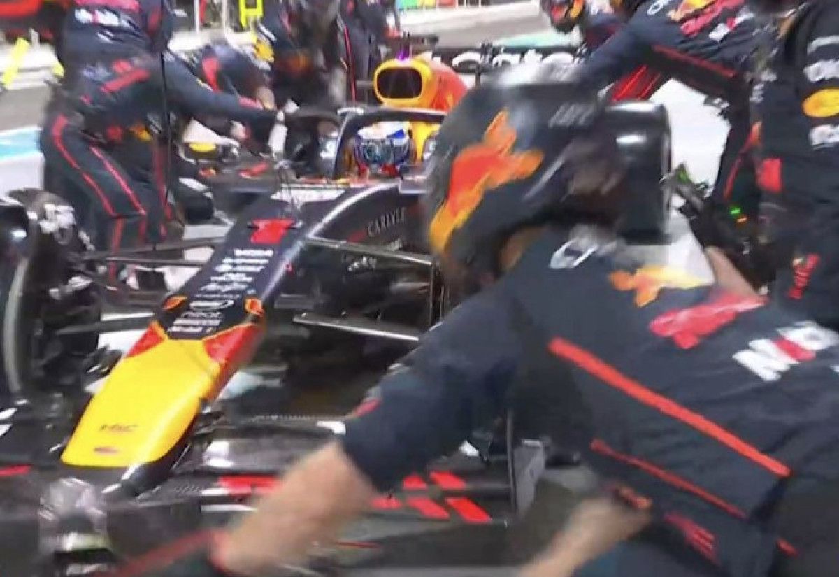 Formula 1 Dünya Şampiyonası'nda sezonun 22. etabını Max Verstappen kazandı 5 formula 1 dunya sampiyonasinda sezonun 22 etabini max verstappen kazandi 1 fzQEsKy9