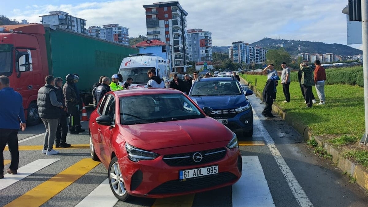 Kaza sonrası kavga faciayla sonuçlandı! Döverek öldürdüler 1 kaza sonrasi kavga faciayla sonuclandi doverek oldurduler 0 WtaLYi5i