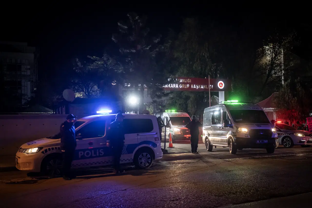 naaslari toren alanina goturuldu 20 sehidimiz son yolculuguna ugurlanacak 0 MeHsutCg