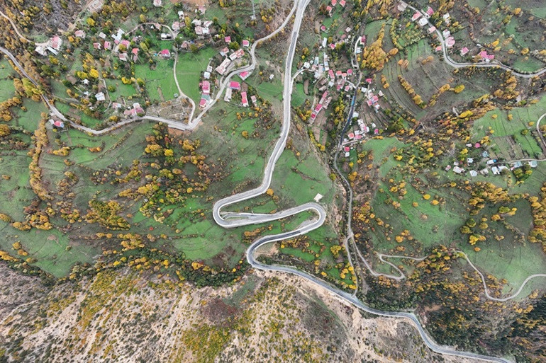 Renk cümbüşünde tarihi bir yolculuk: Zigana’da masalsı bir mevsim 2 renk cumbusunde tarihi bir yolculuk ziganada masalsi bir mevsim 1 fqA85f9V