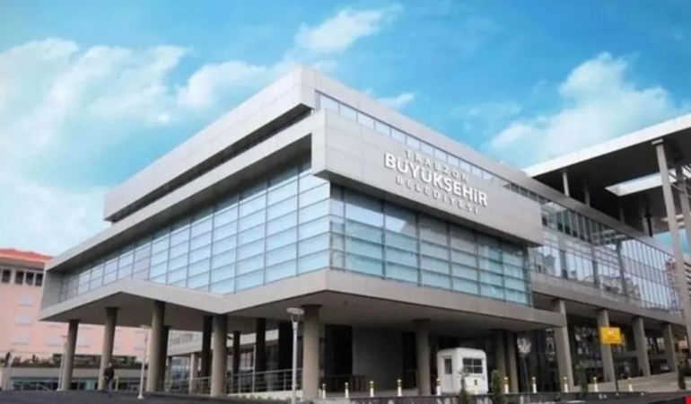 sayistay-raporu-trabzonu-sarsiyor-akpli-belediyede-usulsuzluk-ihalesiz-isler-ve-kiyi-talani-ZbA8HTDE.jpg
