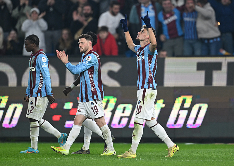 spor yazarlari trabzonspor tumosan konyaspor macini yorumladi 4 B3Fzwy44