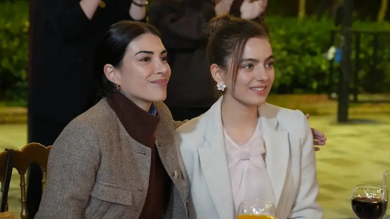 Taşacak Bu Deniz Eleni diziden ayrılıyor mu? Eleni kim, Ava Yaman kimdir, kaç yaşında, nereli? 6 tasacak bu deniz eleni diziden ayriliyor mu eleni kim ava yaman kimdir kac yasinda 46hME8dr