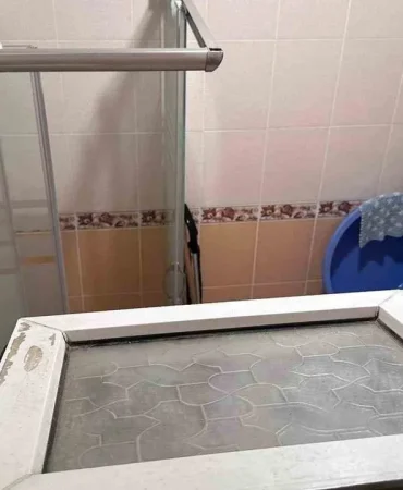 trabzon-da-maskeli-hirsiz-70-yasindaki-kadinin-iki-bilezigini-caldi-1200-903247