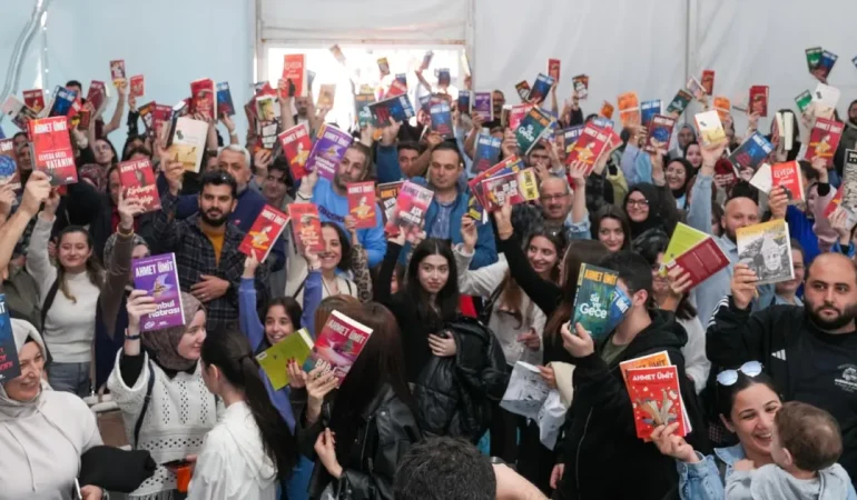 trabzon-kitap-gunlerine-yogun-ilgi-xb8aUe4B.webp