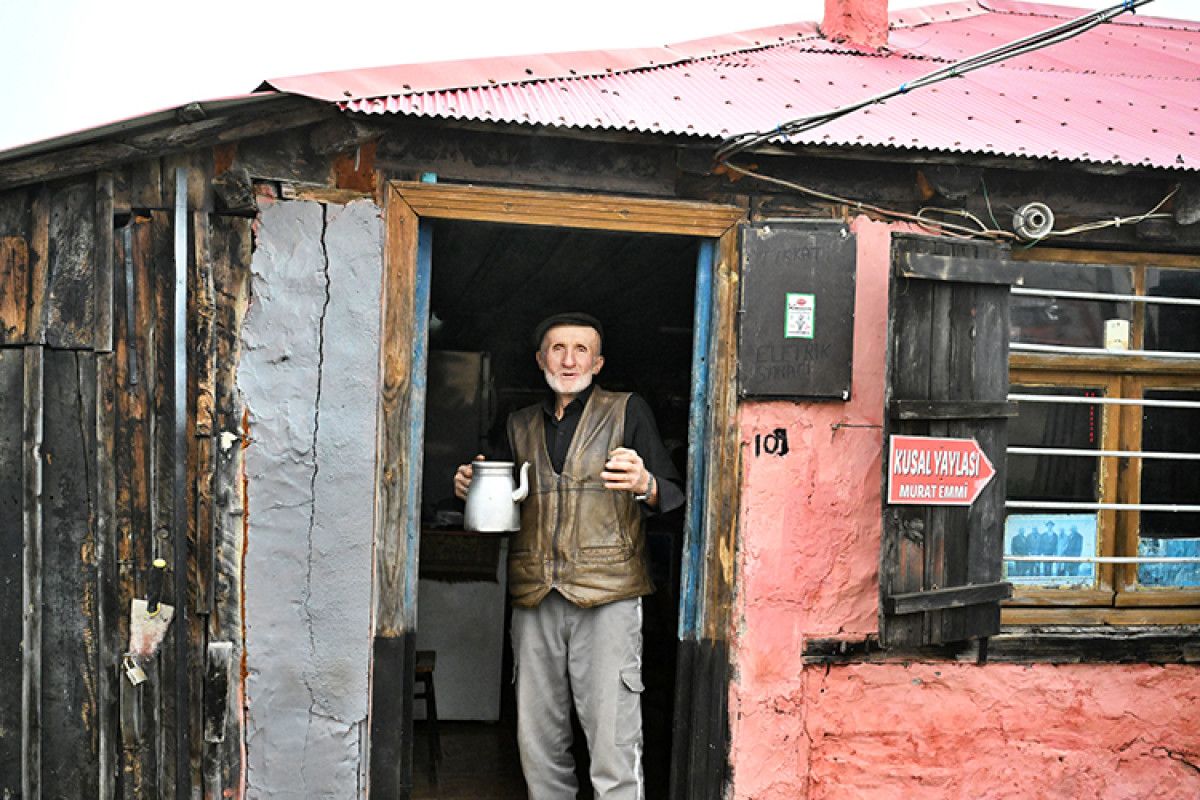 Trabzon yaylasında yarım asırlık bakkal 4 trabzon yaylasinda yarim asirlik bakkal 0 Y3JbNgdf