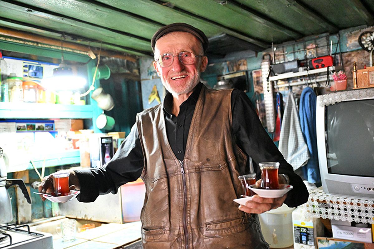 Trabzon yaylasında yarım asırlık bakkal 9 trabzon yaylasinda yarim asirlik bakkal 5 S3UysbSb