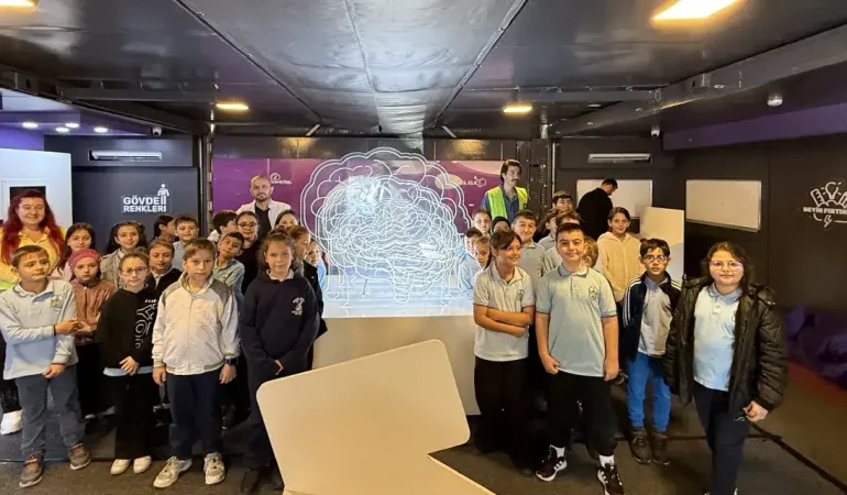 trabzonda-beyin-konstepli-tir