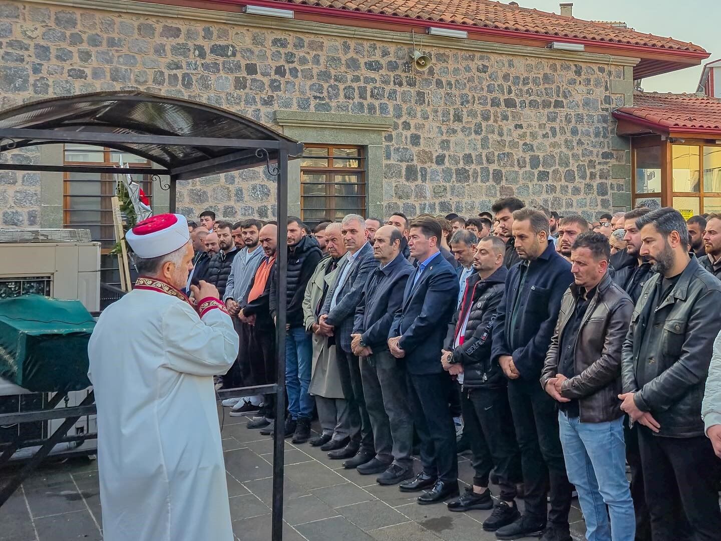 Trabzon'daki feci motosiklet kazasının görüntüleri ortaya çıktı 6 trabzondaki feci motosiklet kazasinin goruntuleri ortaya cikti 2 uJekFAW2