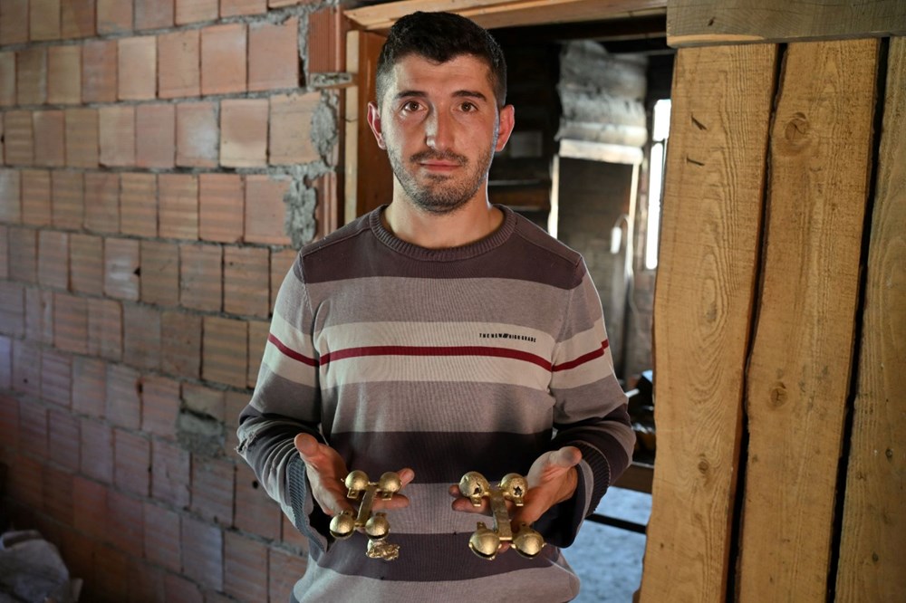 Türkiye'de sadece 2 kişi üretiyor: Baba yadigarıydı şimdi Türkiye'nin dört bir yanına gönderiyor 3 turkiyede sadece 2 kisi uretiyor baba yadigariydi simdi turkiyenin dort bir yanina gonderiyor 2 ktf4cfcb