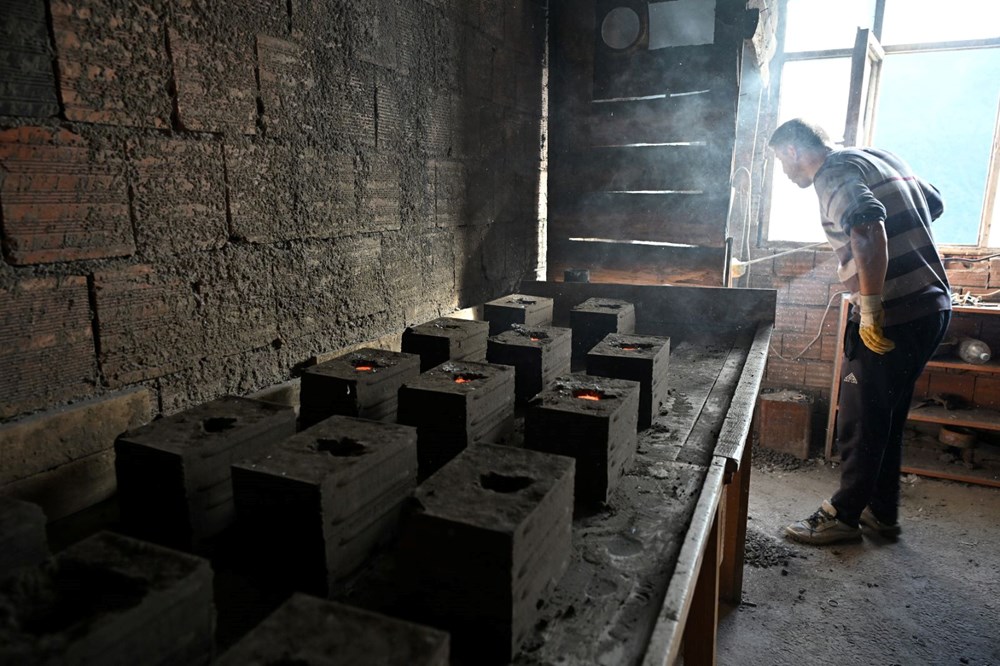 Türkiye'de sadece 2 kişi üretiyor: Baba yadigarıydı şimdi Türkiye'nin dört bir yanına gönderiyor 4 turkiyede sadece 2 kisi uretiyor baba yadigariydi simdi turkiyenin dort bir yanina gonderiyor 3
