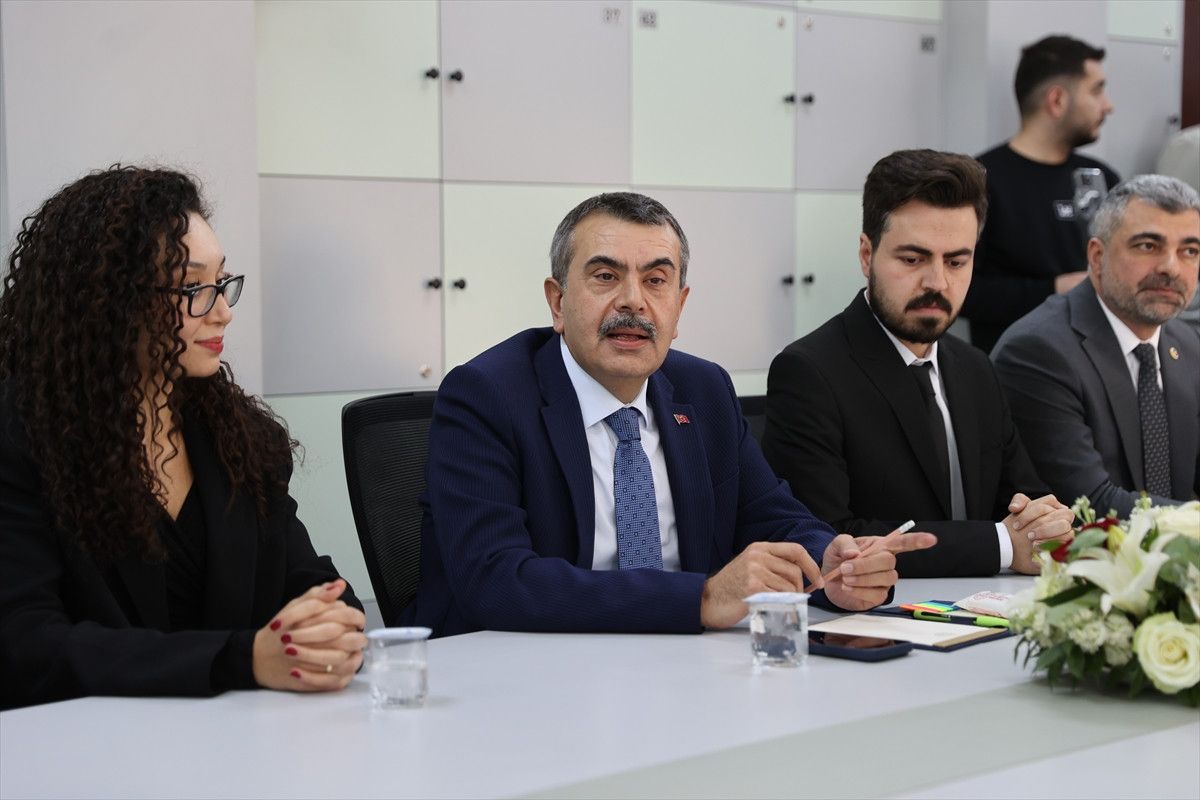 Yusuf Tekin'den 'mesleki lise' değerlendirmesi: Talep her geçen yıl biraz daha artıyor 8 yusuf tekinden mesleki lise degerlendirmesi talep her gecen yil biraz daha artiyor 4 Oq4zsYTy