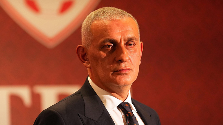 İbrahim Hacıosmanoğlu: 'Hakem derbide maçın sonucuna etki etmedi!' 4 ibrahim haciosmanoglu hakem derbide macin sonucuna etki etmedi 0 z2gM3wWF