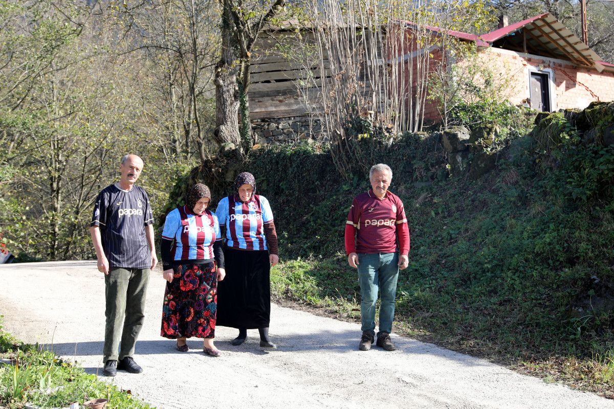 Trabzon'da kadınlar sabah ot biçiyor, akşam maça gidiyor 9 trabzonda kadinlar sabah ot biciyor aksam maca gidiyor 5 8KLBOBIl