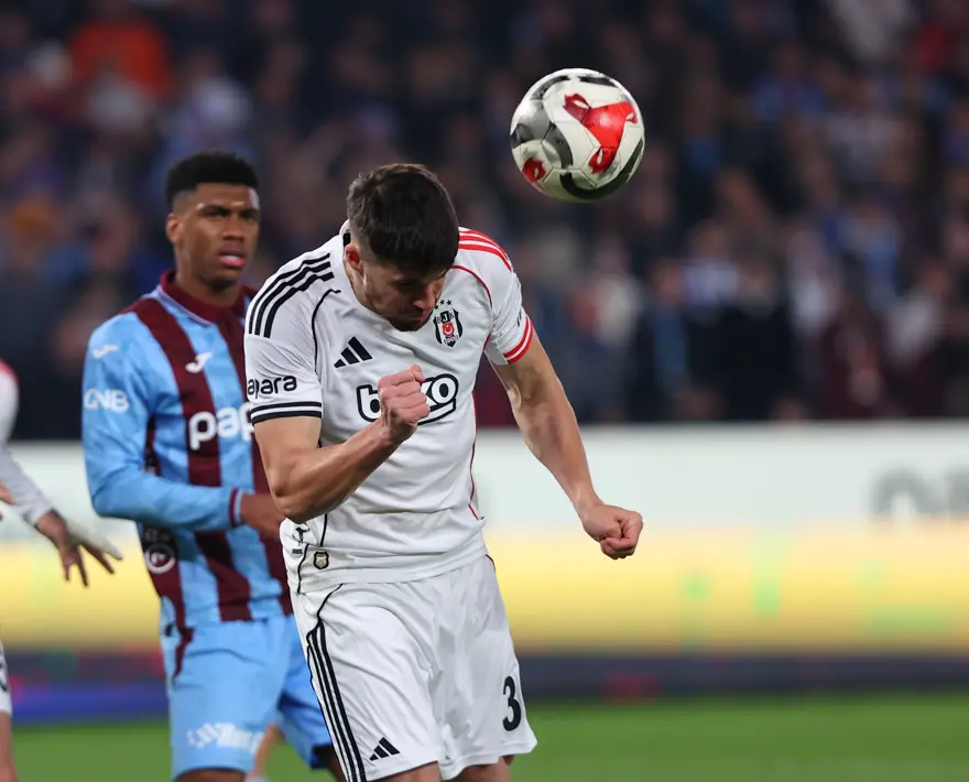 Trabzonspor-Beşiktaş maçı bitti, hem övgü hem uyarı hem tepki geldi! "Acemice, telaşlı, anlamsız" 4 trabzonspor besiktas maci bitti hem ovgu hem uyari hem tepki geldi acemice telasli anlamsiz 3 5XTdpckV
