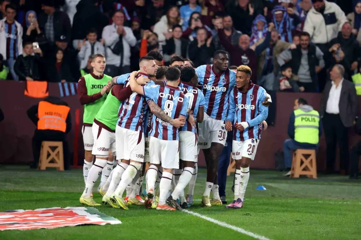 trabzonspor-ic-sahada-yenilgisiz-iQWaFwkV.jpg