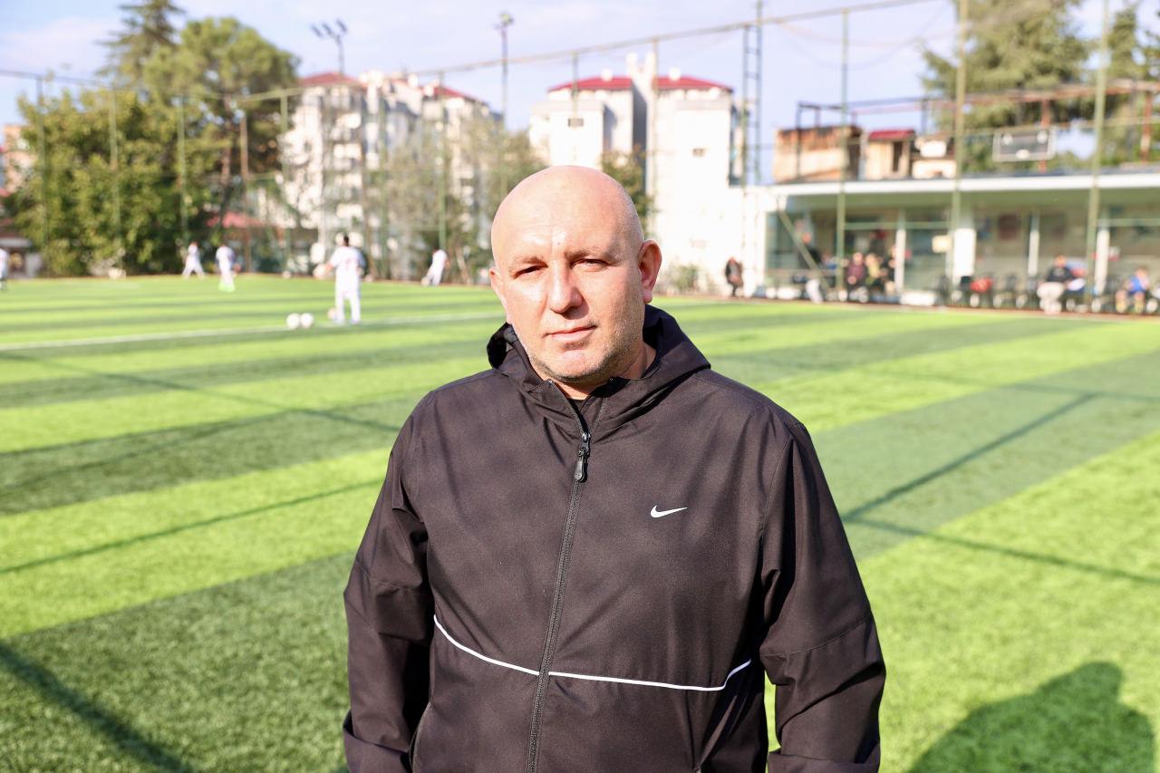 Trabzonspor sevdalısı antrenör Azerbaycan'da takım kurdu 4 trabzonspor sevdalisi antrenor azerbaycanda takim kurdu 0