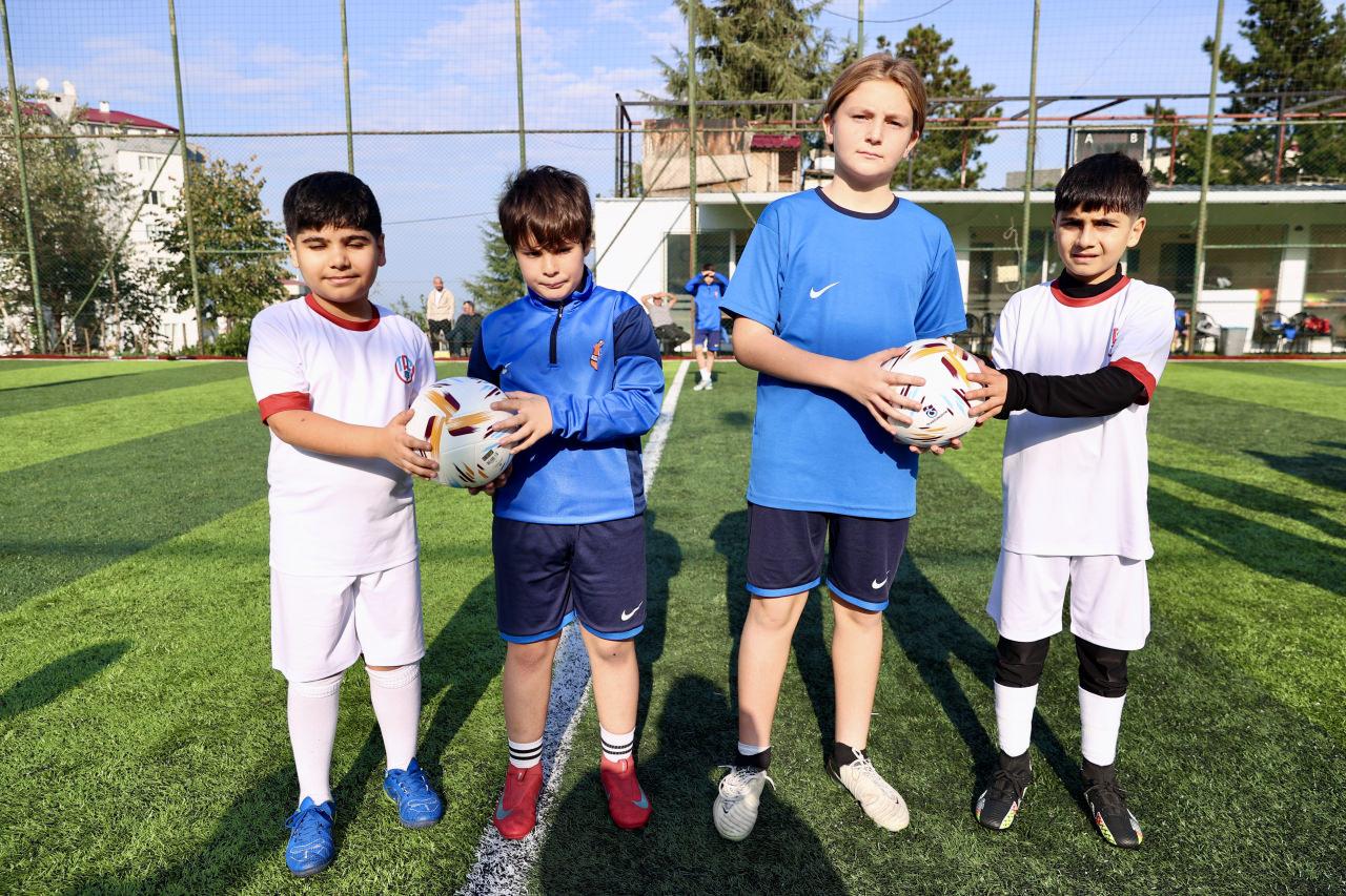 Trabzonspor sevdalısı antrenör Azerbaycan'da takım kurdu 5 trabzonspor sevdalisi antrenor azerbaycanda takim kurdu 1 g2vfhQlg