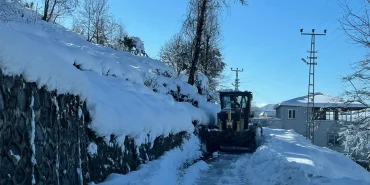 133-koye-ulasim-yok-trabzonda-kar-seferberligi-cfZQrtGZ.webp