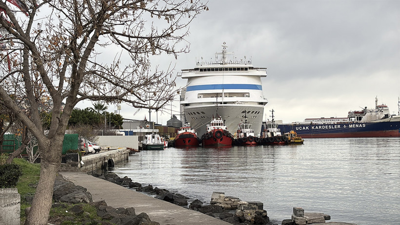 Dev kruvaziyer 'Astoria Grande' Samsun’da: Turistler sokakları doldurdu 2 dev kruvaziyer astoria grande samsunda turistler sokaklari doldurdu 1 a5SFCcqr