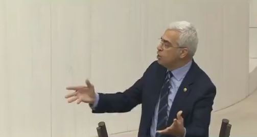 ihaleler yine cengize gidince herkes bu videoyu paylasiyor yerin alti cengize ustu cengize 0 faCkNGlp