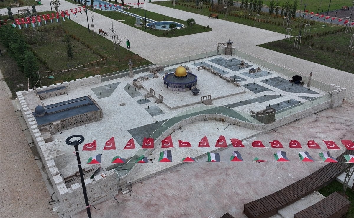 Mescid-i Aksa’nın manevi atmosferi Trabzon’da minyatürle yaşatılacak 1 mescid i aksanin manevi atmosferi trabzonda minyaturle yasatilacak 0