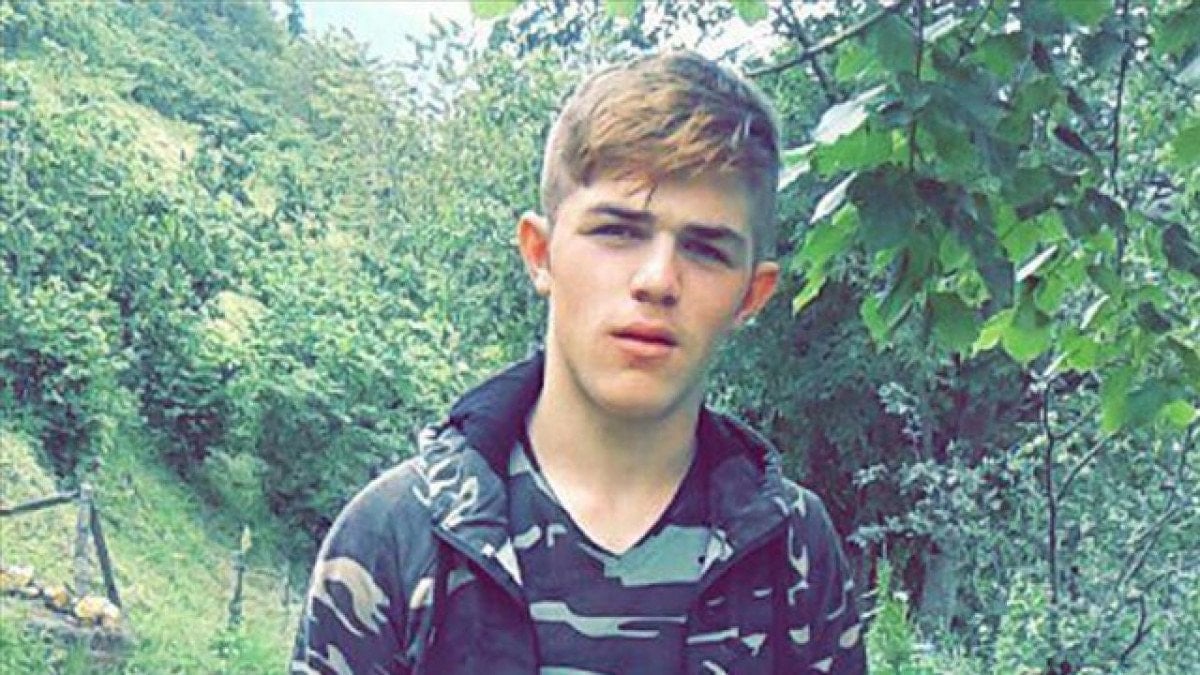 Şehit Eren Bülbül, doğum gününde unutulmadı 2 sehit eren bulbul dogum gununde unutulmadi 1 tWtqlgYb