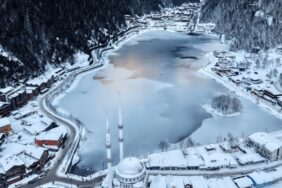 uzungol-buz-tuttu-tMLlmAe3.jpg