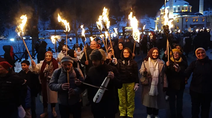 uzungol kis festivaline kalandar gelenegiyle start verildi 1 RgmgyO5K